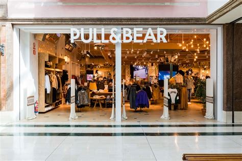 pull and bear trabajo|PULL & BEAR